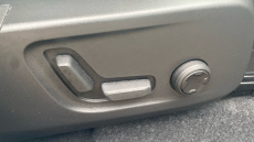 Volvo XC40 175kW Recharge Plus 69kWh 5dr Auto Electric Estate